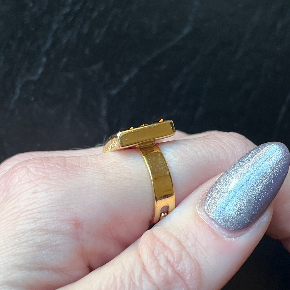 Vintage GIVENCHY Gold Tone Rectangular Ring with White and Amber Rhinestones - Picture 7 of 8